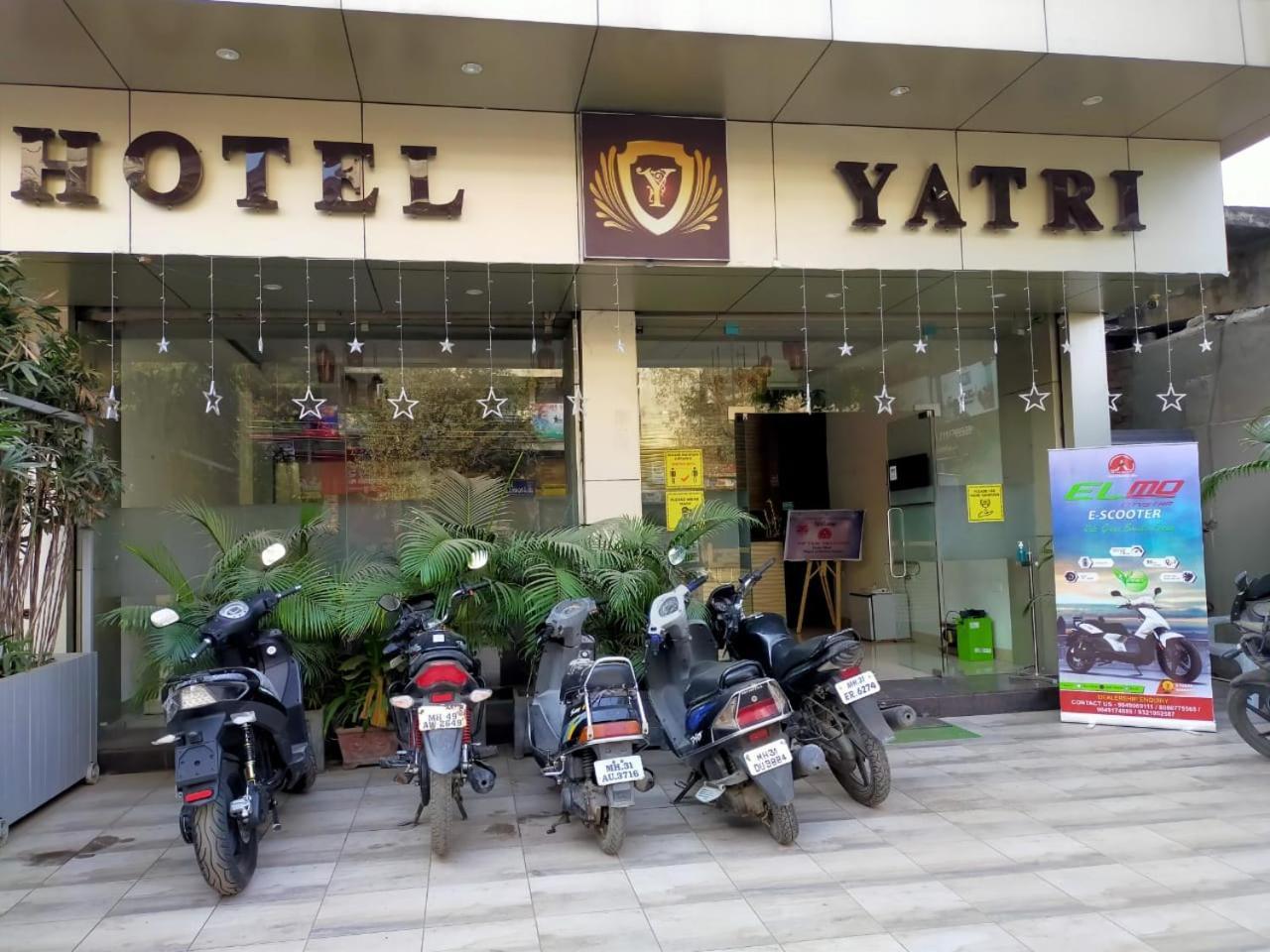 Hotel Yatri นาคปุระ ภายนอก รูปภาพ